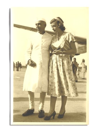 Nehru with Pamela Mountbatten as she was about to leave India in June 1948