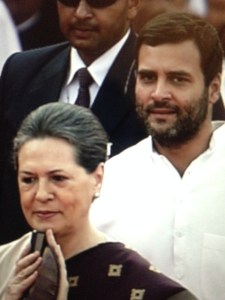 Sonia and Rahul arrive for Narendra Modi's swearing in - Rediff photo
