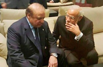 Modi-Sharif-Paris climate talks - Nov 30 '15 PTI