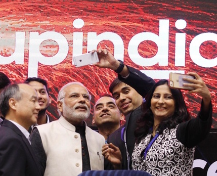 Modi StartUp Selfie
