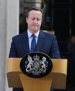 david-cameron-resigning