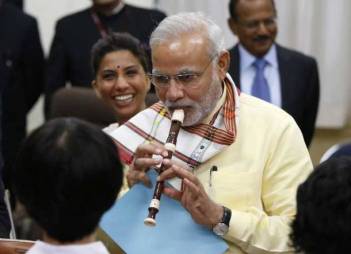 Modi -soprano recorder - Reuters photo Tokyo Sept '14
