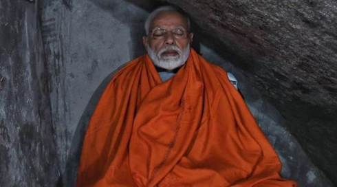 narendra-modi cave